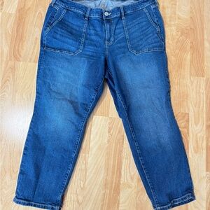 Torrid Women's Jeans - Boyfriend - size 2.